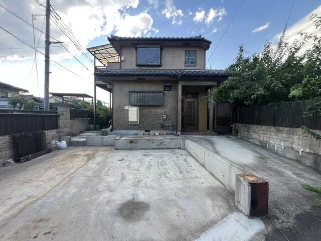 Hachioji City, Kamikawa Town (Musashi-Hikita Station) 2-story 5DK