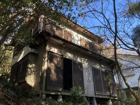 Hayama Town, Miura District, Isshiki (Zushi Station) 2-story building 4DK