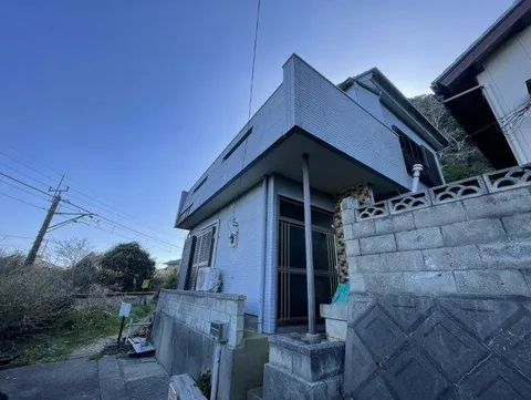 Nambuoso City, Wada Town, Nigaura (Wadaura Station) 2-story building 3DK