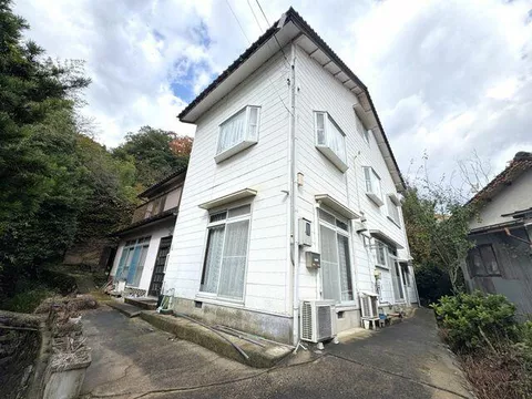 2F 8SDK Yoka, Yoka-cho, Yabu-city (Yoka station)

1.5 million yen