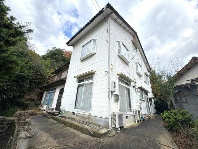 2F 8SDK Yoka, Yoka-cho, Yabu-city (Yoka station)

1.5 million yen