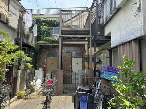 Ota City, Honhaneda 1-chome (Kojiya Station) 2-story building 3K