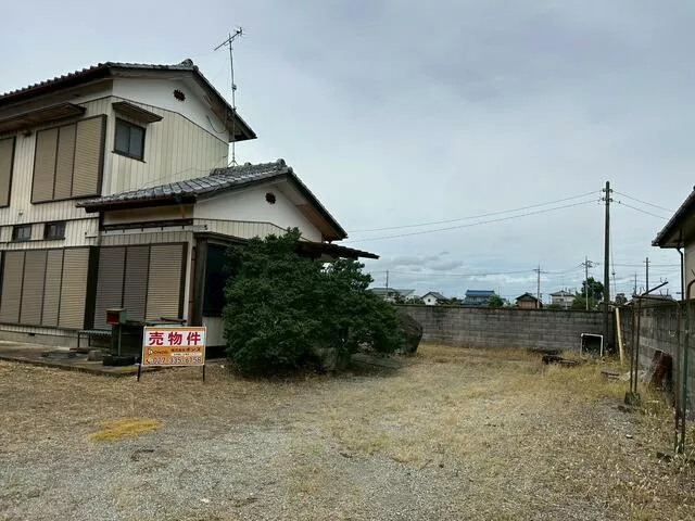 2F 6DK in Kamine, Kumagaya-shi, Kumagaya

2F 6DK 4,500,000 yen