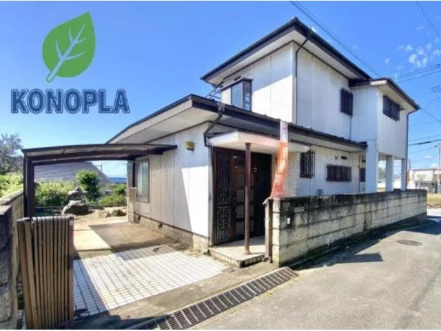 About 6 minutes by car to the main road ♪ ■ View ◎ Overlooking Maebashi city center ■ Carport ■ With terrace