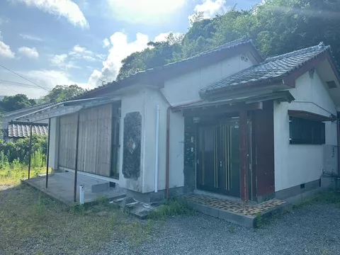 Minamisatsuma City Kasasa Town Akaoki Single-story building 3DK