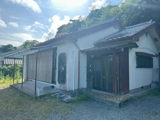Minamisatsuma City Kasasa Town Akaoki Single-story building 3DK