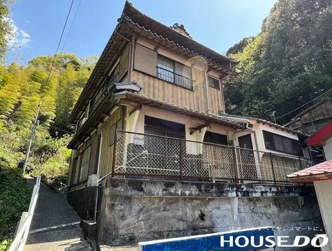 Nagasaki City, Kogakura-cho 3-chome 2-story building 6LDK