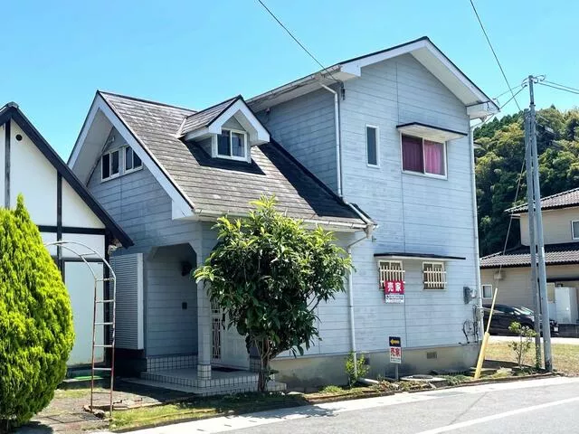 Tamana District, Minakan Town, Oaza Takakuno 2-story building 4LDK