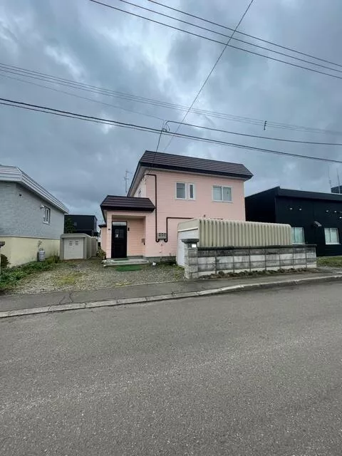 Yubari District, Nagnuma Town, Honcho Kita 1-chome 2-story 4LDK
