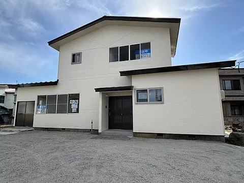 Used single-family home in Fujisaki Town, Minami-Tsugaru District, Oaza Wakamatsu, Aza Morikoshi