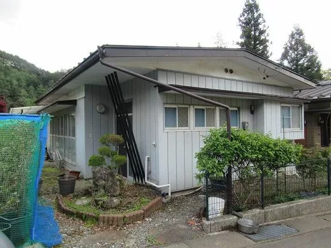 Suwa District, Shimosuwa Town, Hoshigaoka (Shimosuwa Station), single-story building, 3K