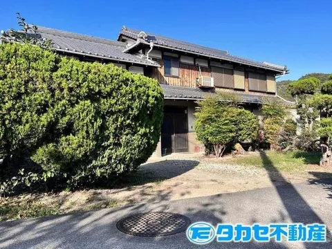 Okuyama (Shirahama no Miya Station) 3.9 million yen
