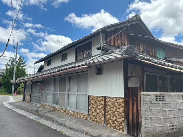Nagano, Shigarakucho, Koka city （Shigaraki station） 2F 5K

5,000,000 yen