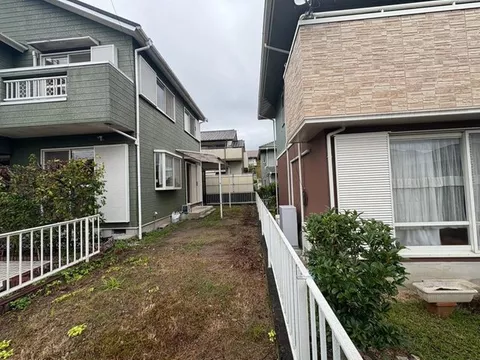 Garage with shutter ♪ Spacious garden also available ♪ - Image 3