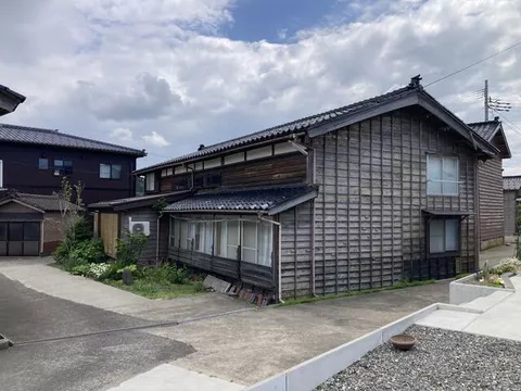 Itoigawa City Oaza Tabushi (Kajiya Station) 2-story 8DK