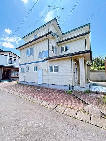 Used single-family home in Morioka City, Chukawa 2-chome