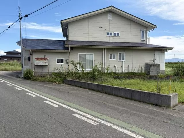Nanyo City, Wada (Rishigo Station) 2-story building 7DK
