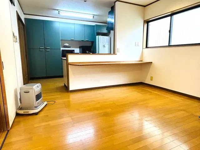 A house suitable for two families♪ Please contact us if you wish to view it♪