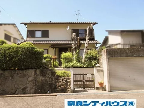 Asakuradai Higashi 6 (Yamato-Asakura Station) 11 million yen