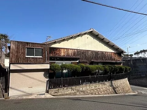 Used single-family home in Oaza Hata
