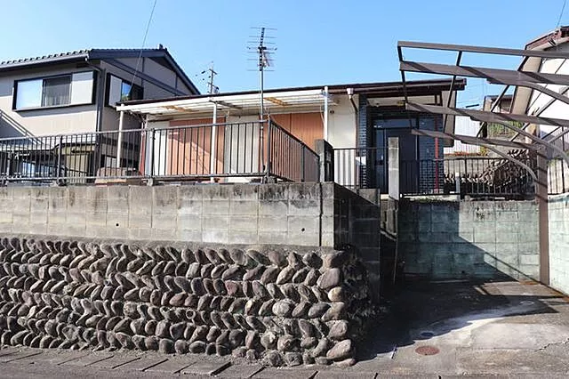 Used single-family home Takada-cho 11-chome, used house