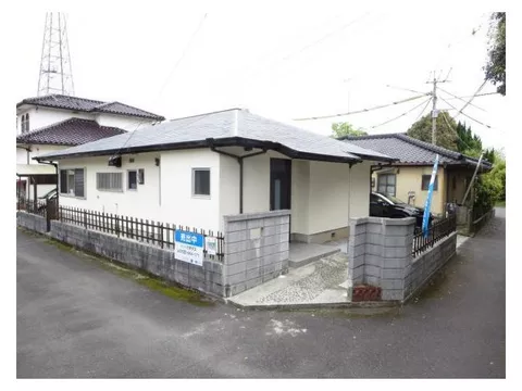 [Open House] [Interior and exterior renovated] [Immediate move-in possible] [New water facilities replaced]