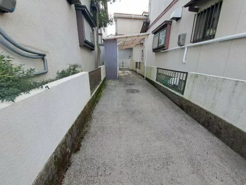 Gifu City, Yamamaru-cho Hata (Gifu Station) 2-story 4LDK