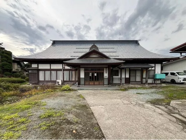Oaza Yamabe (Uzen-Yamabe Station) 9 million yen