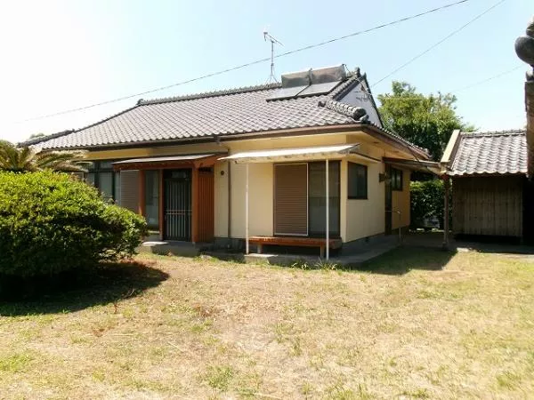 Kankō District, Kankitsu Town, Nozaki (Shibushi Station) Single-story building 5DK