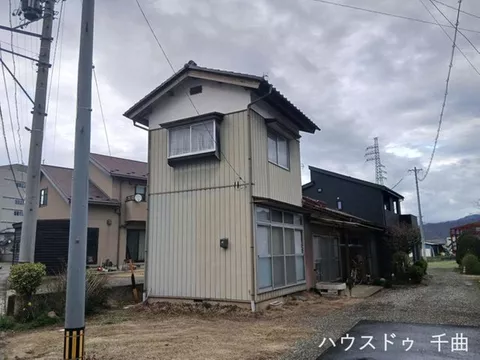 Oaza Yashiro (Yashiro High School Front Station) 8.8 million yen