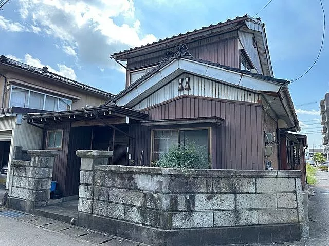 Used single-family home, Used house, 3-chome, Ekiminami, Takaoka City