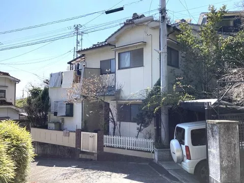 Matsuyama City Ishite 1-chome (Dogo Onsen Station) 2-story 5DK