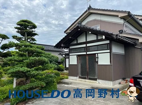 Used single-family home, used house in Imizu City, Oe