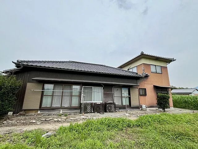 Used single-family home in Kagawa Prefecture, Marugame City, Iiyama Town, Nishisaka Moto