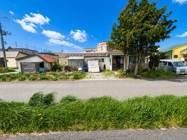 Mutsu City, Wakamatsu Town (Akagawa Station) 2-story 2LDK