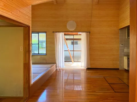 Ureshino City, Ureshino Town, Oaza Shimono Ko (Ureshino Onsen Station), 2-story, 5LDK