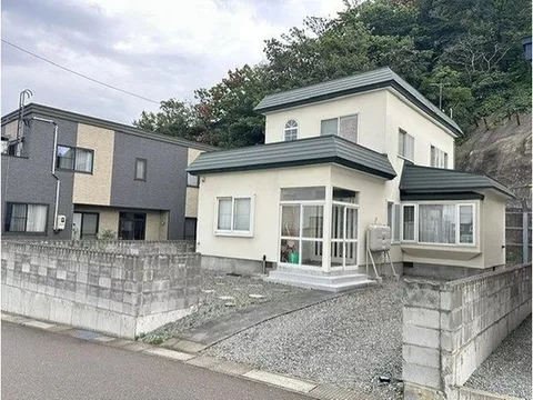 Oaza Nonai, Azan Suzumori (Nonai Station) 3 million yen