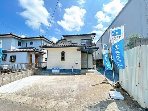 Used single-family home in Tsuchiya, Miho Village, Inashiki District