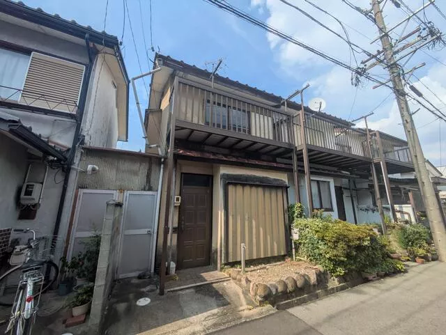 Iwakura City Minami Shinmachi Gotanda (Iwakura Station) 2-story 4DK