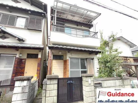 Koizumi-cho, Yamato Koriyama City (Yamato Koizumi Station) 2-story building 5K
