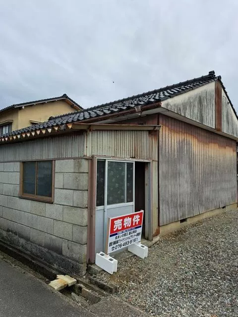 Toyama City, Mizuhashi Hatake to Mizuhashi Hana no I Town (Mizuhashi Station) Single-story building 3DK