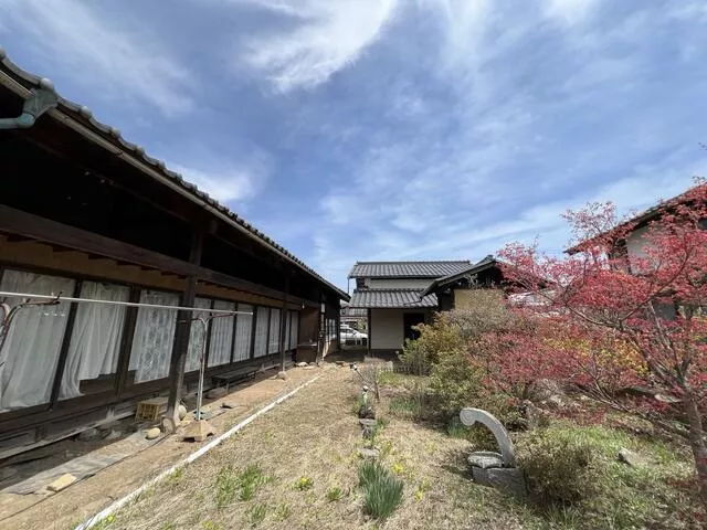 Saku City, Banano (Sakudaira Station) single-story building 11DK