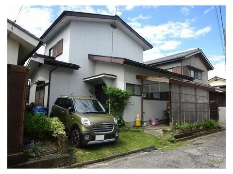 Karakashi, Isawa Town (Isawa Onsen Station) 3.8 million yen
