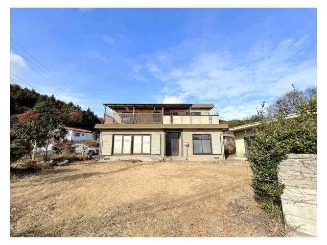 [Open House Held] Why not live while enjoying the majestic view of Mount Akagi and the seasonal changes?