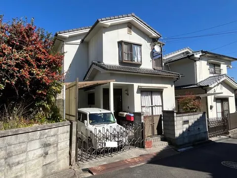Matsuyama City, Taiyama-ji Town 2-story 5DK