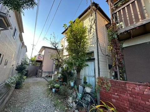 Kokubunji City, Takagi 1-chome (Kunitachi Station) 2-story building 2DK