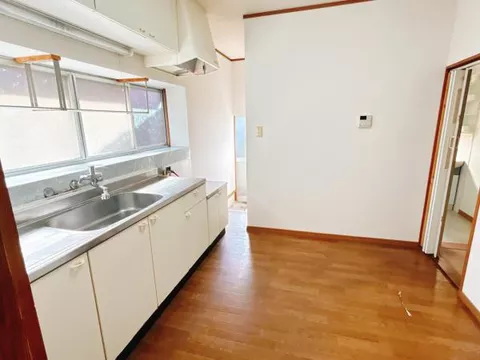 Tsuruga City, Okayama Town (Nishi-Tsuruga Station) 2-story building 6DK
