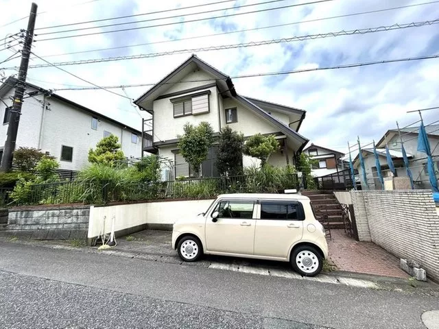 [Open house held] [Limited time current sale until 9/21] 3-minute walk (260m) from Koma station, supermarket