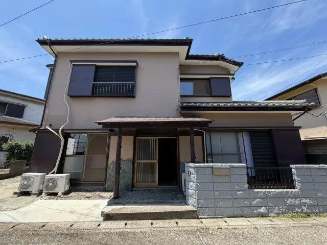 Miura City, Hosocho Shimomiyata (Misakiguchi Station) 2-story building 6DK