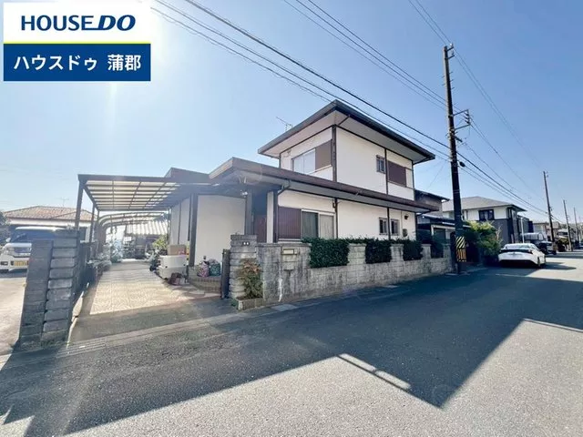 Spacious land over 60 tsubo! Parking for 3 cars available◎ (depending on vehicle type)【Akasaka Elementary School・Otowa Junior High School area】
